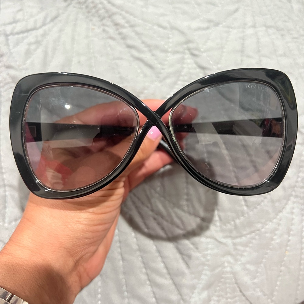 Tom Ford Black Cat-Eye Sunglasses